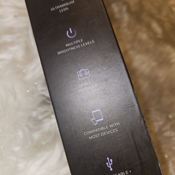 Clip on Computer Light - Picture 6 of 10